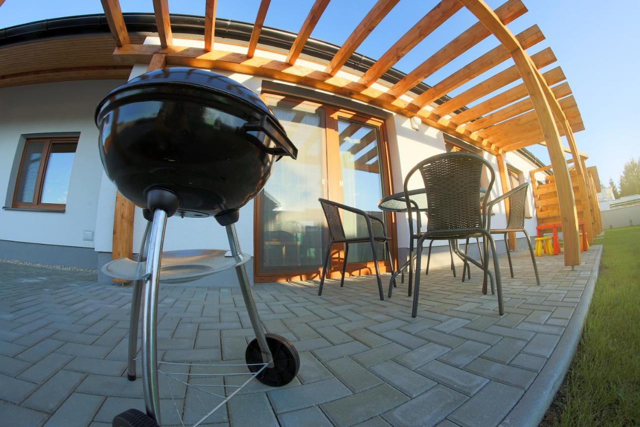 Kamilli Apartment Besenova Luaran gambar
