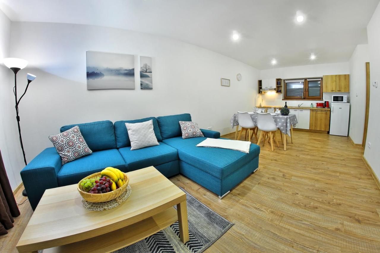 Kamilli Apartment Besenova Luaran gambar