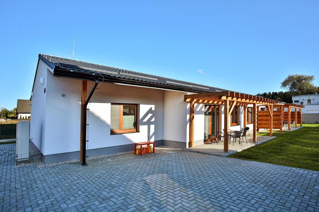 Kamilli Apartment Besenova Luaran gambar