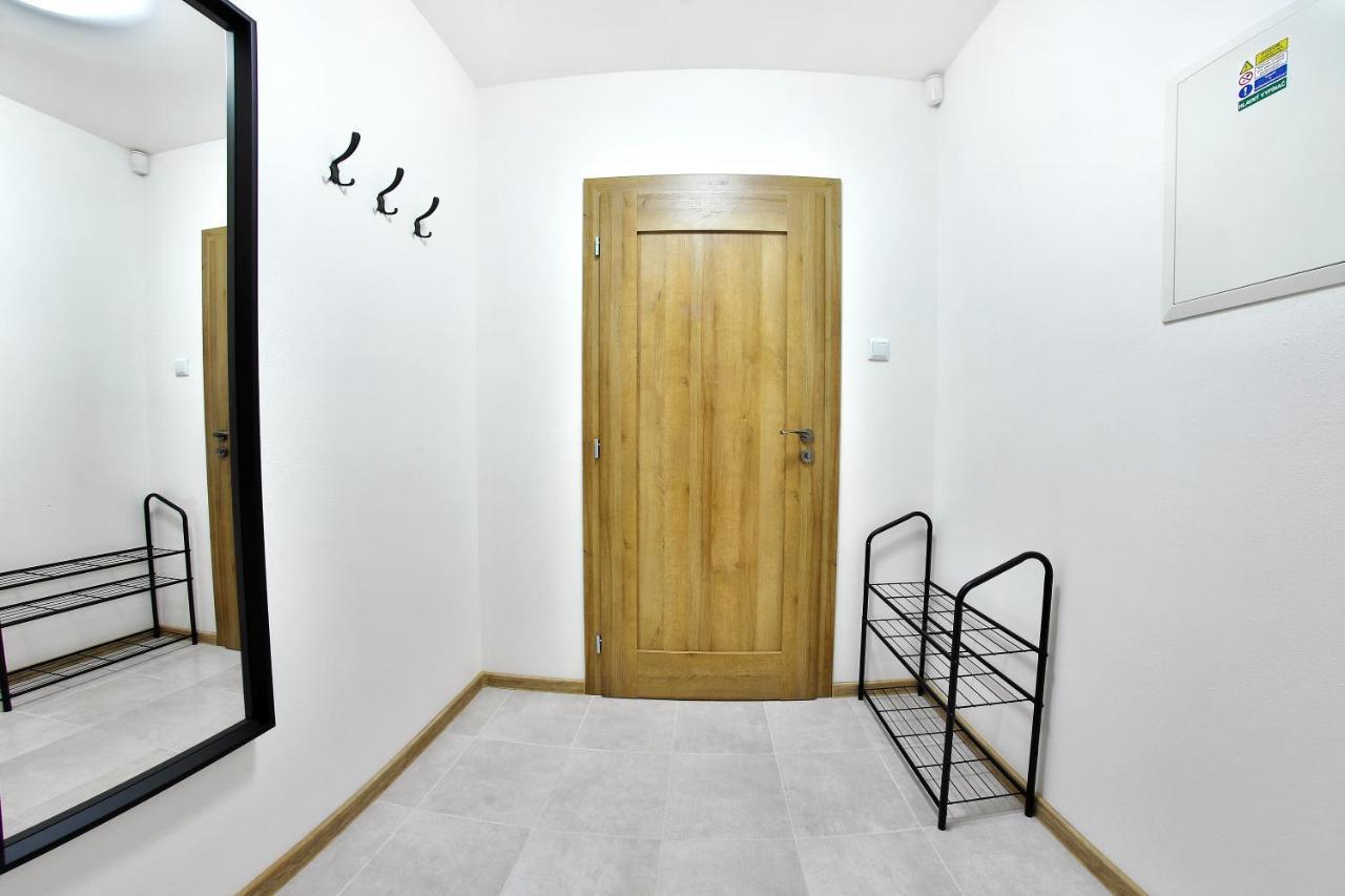 Kamilli Apartment Besenova Luaran gambar