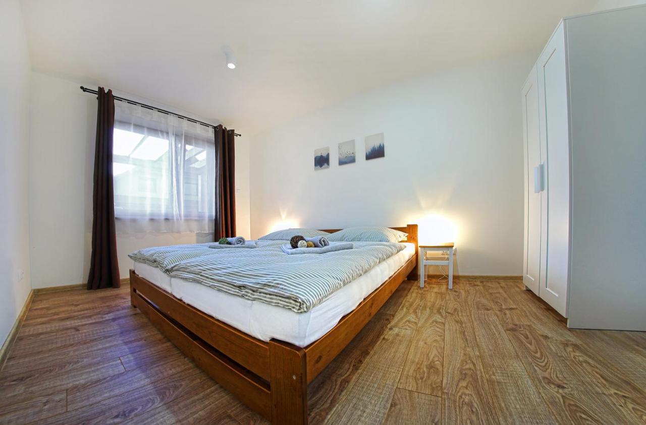 Kamilli Apartment Besenova Luaran gambar